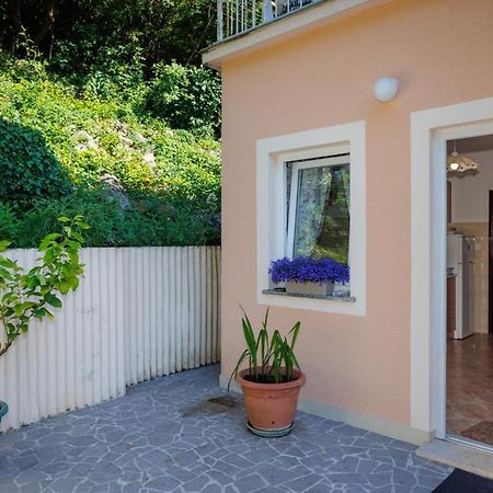 Apartment Studio Close To Sea Krk Town Kültér fotó